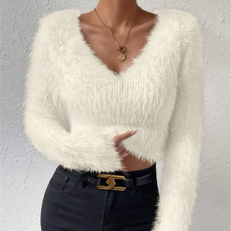 🤍 Soft V-Neck Cropped Knit Sweater - Noire Co